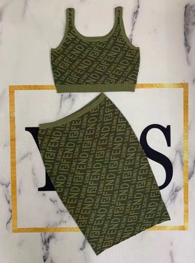 Women Fashion Knit 2 pcs Skirt Set with Tags #FEI