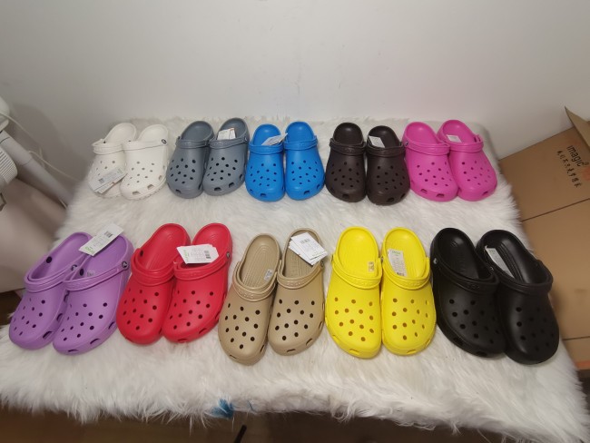 Adults Crocs Shoes No Box #NOO