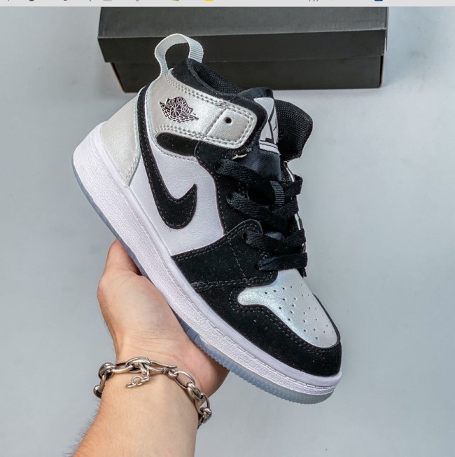 1 Pair Fashion kids sport shoes with box Free Shipping