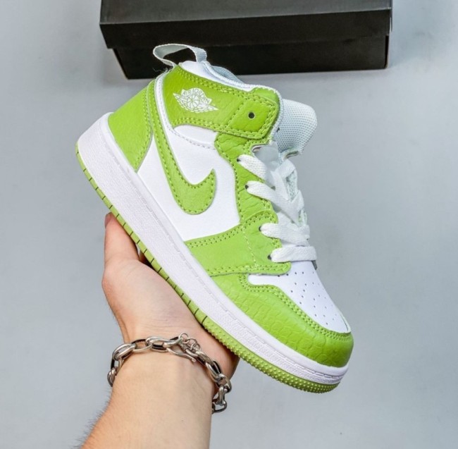 1 Pair Fashion kids sport shoes with box Free Shipping