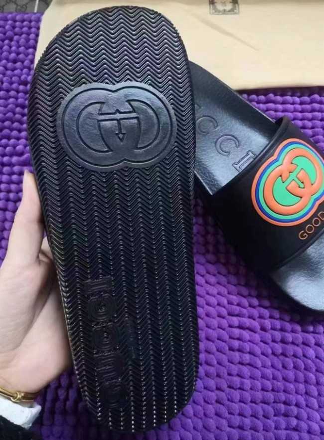 1 set fashion slipper & T-shirt #GUI