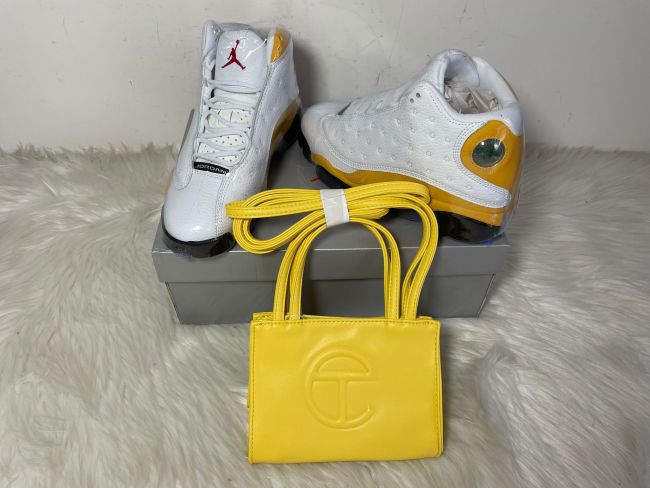 1 Set Sport Shoes & Bag for Women Free Shipping #NIK  #TEL