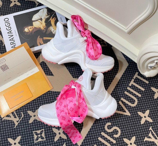 Top Quality Shoes with Box #LOV