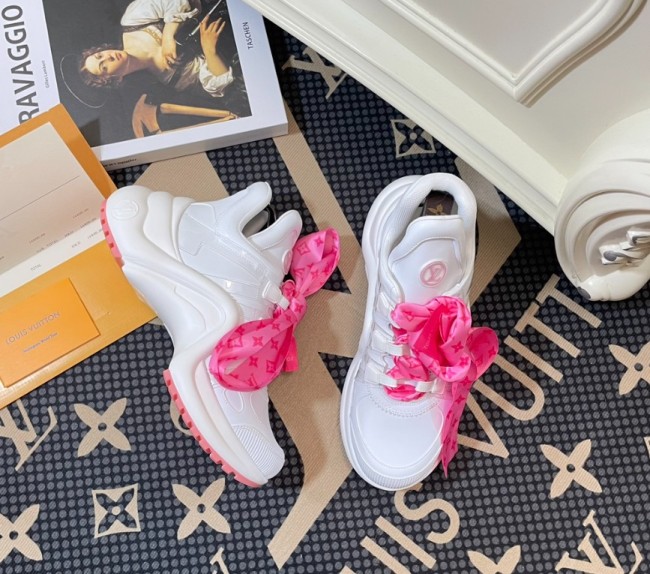 Top Quality Shoes with Box #LOV