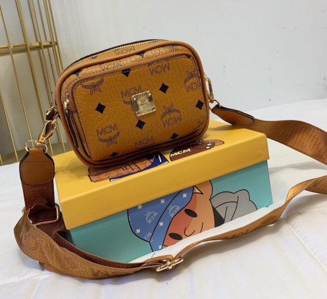 Women Fashion Cameral Bag with Box #MC