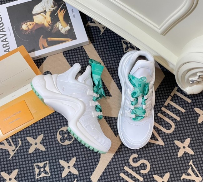 Top Quality Shoes with Box #LOV