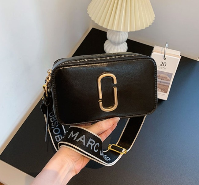 Shiny MJ Cameral Purse