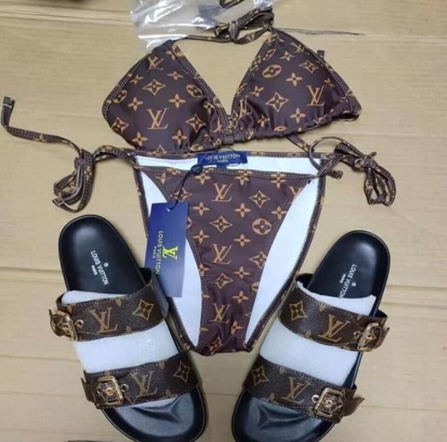 Women Slides with Swimsuit Set #CHA #LOV #VER#DIO