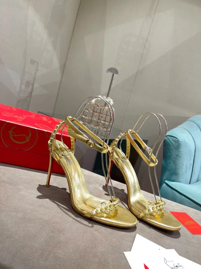 CL Heels with Box