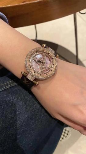 Top quality quartz watch with box free shipping #LOV 