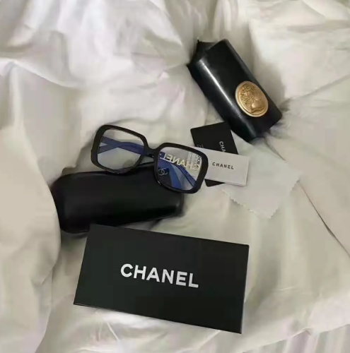 Fashion Shades with Box #CHN