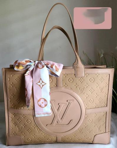 Top quality fashion Tote bag size:43*33cm #LOV