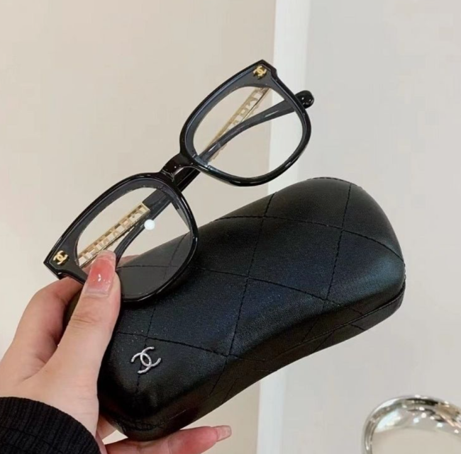 Fashion Shades with Box #CHN