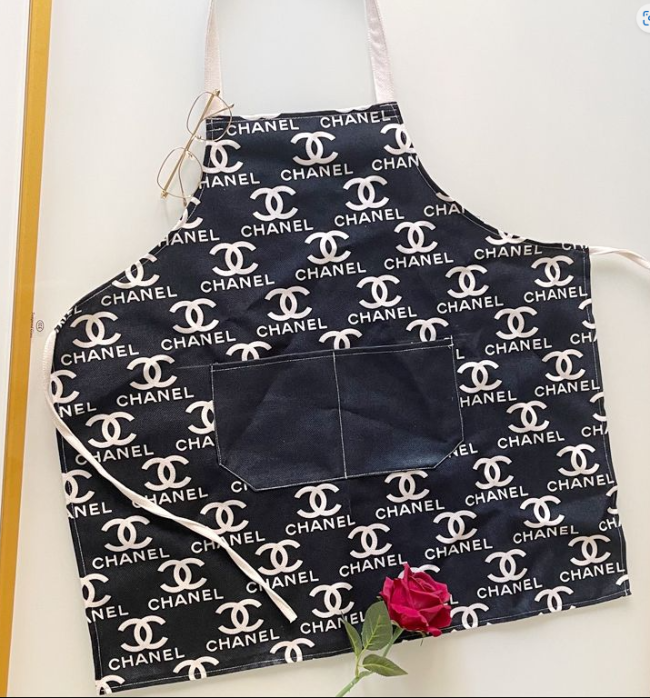 Wholesale fashion apron free size #CHN #LOV #DIO