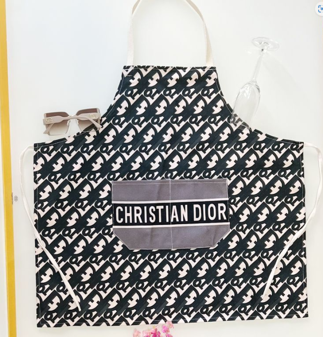 Wholesale fashion apron free size #CHN #LOV #DIO