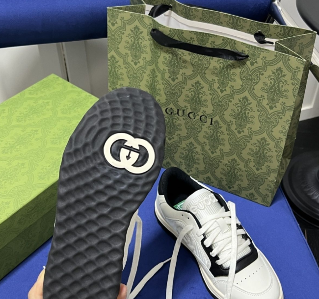 High Quality Shoes with Box #GUI