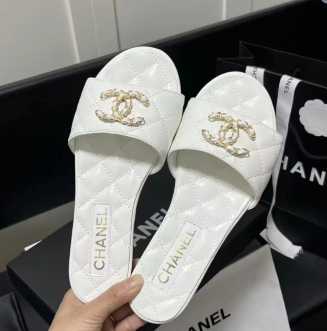 Fashion Slides with Box #CHN