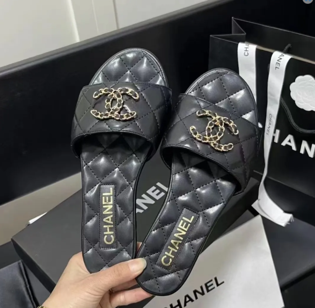 Fashion Slides with Box #CHN