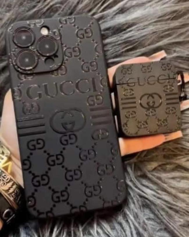 Phone case with airpods cases Set