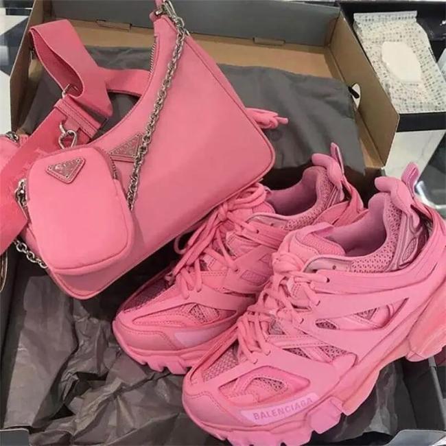 1 set fashion sneaker shoes & shoulder bag free shipping #BAL