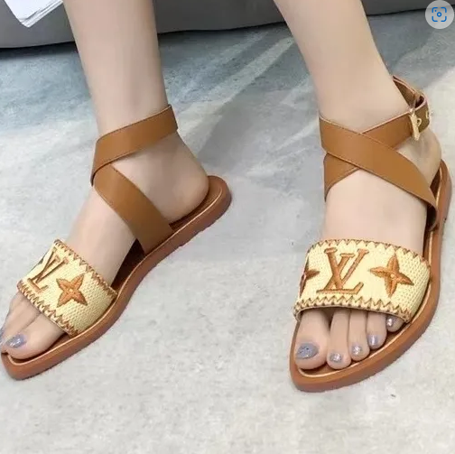 Women Fashion Sandals with Box #LOV
