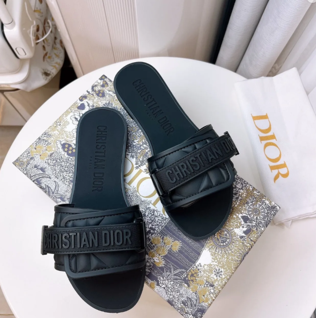 Women Fashion Slides with Box #DIO