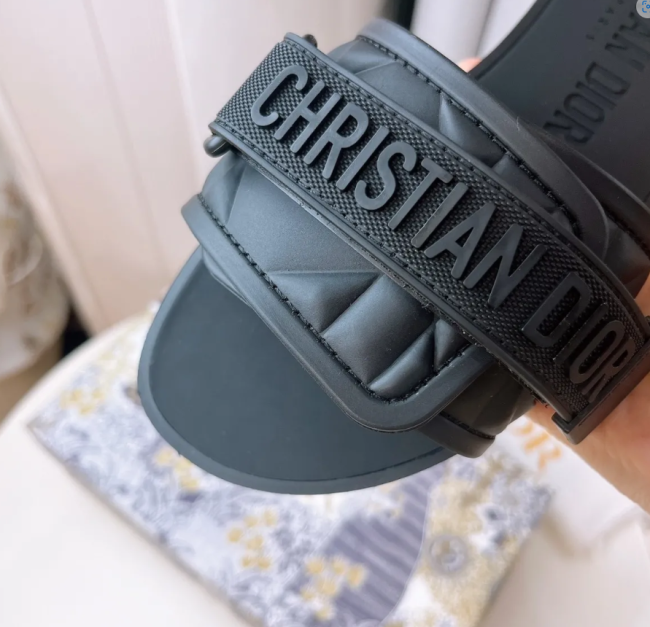 Women Fashion Slides with Box #DIO