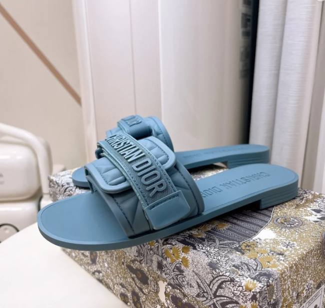 Women Fashion Slides with Box #DIO