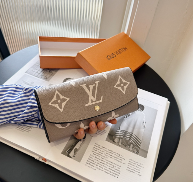 Fashion Women Wallet #LOV