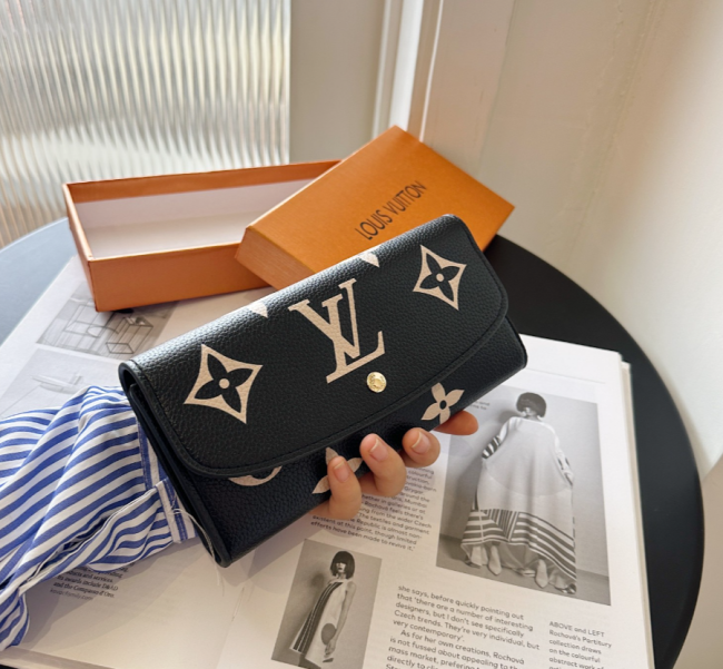 Fashion Women Wallet #LOV