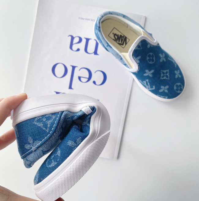 Fashion Kids Shoes with Box #LOV