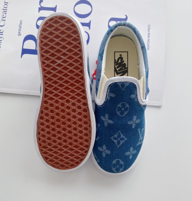 Fashion Kids Shoes with Box #LOV