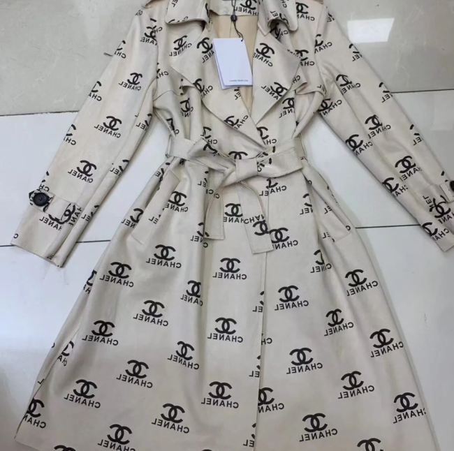 High Quality Windbreaker with Tags #LOV #FEI #CHN