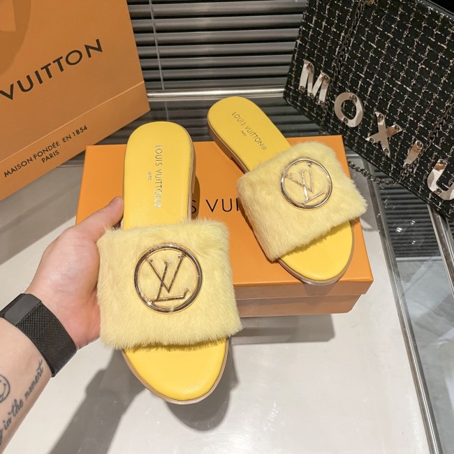 Fashion Furry Slides with Box #LOV