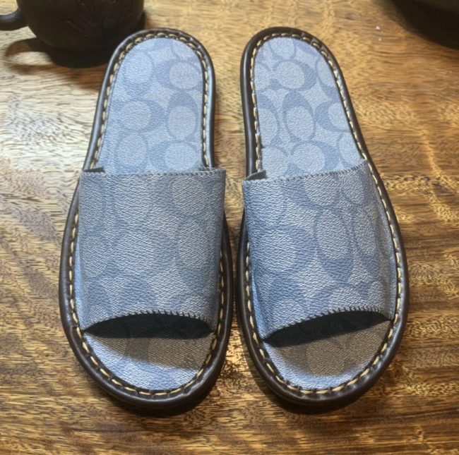 Fashion Slides No Box #GUI  #MC #COA #FEI