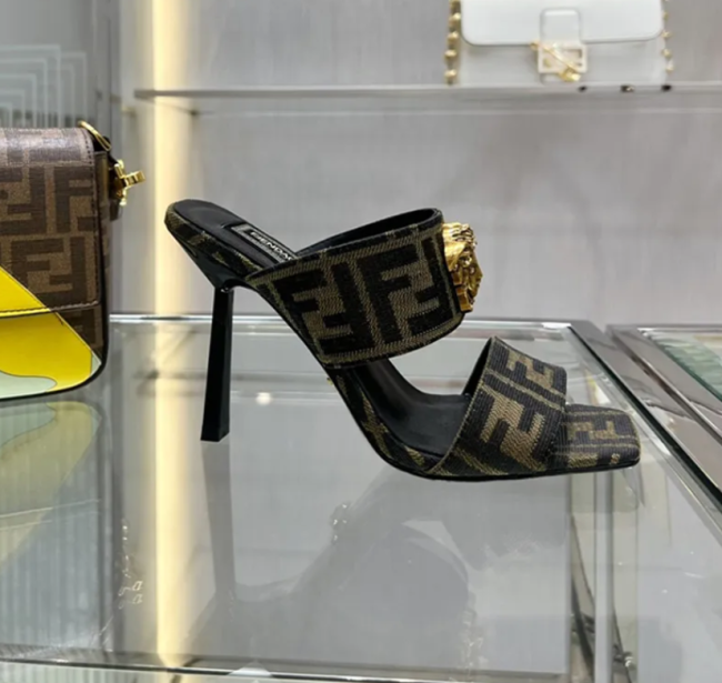 High Quality Heels with Box #FEI #VER