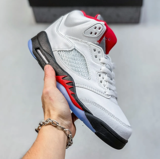 Fashion Sports Shoes AJ5 with Box #NIK