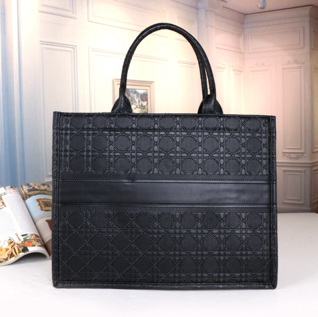 High Quality Tote Bag #DIO