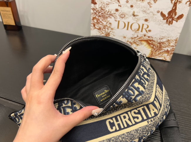 Fashion Fanny Pack Bag with Box #DIO