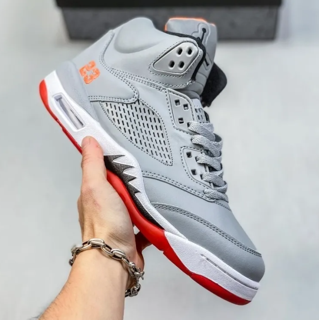 Fashion Sports Shoes AJ5 with Box #NIK