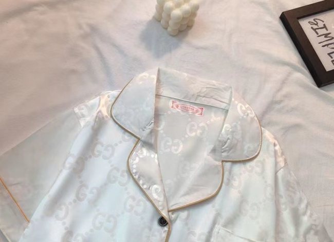 Fashion Women and Men's Silky Set #GUI