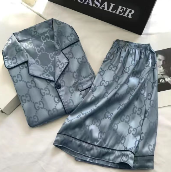 Fashion Women and Men's Silky Set #GUI