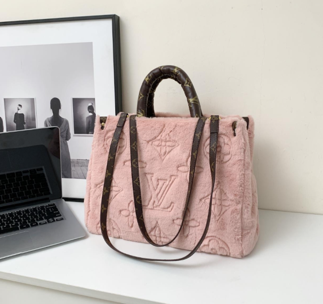 Fashion Furry Tote Bag #LOV