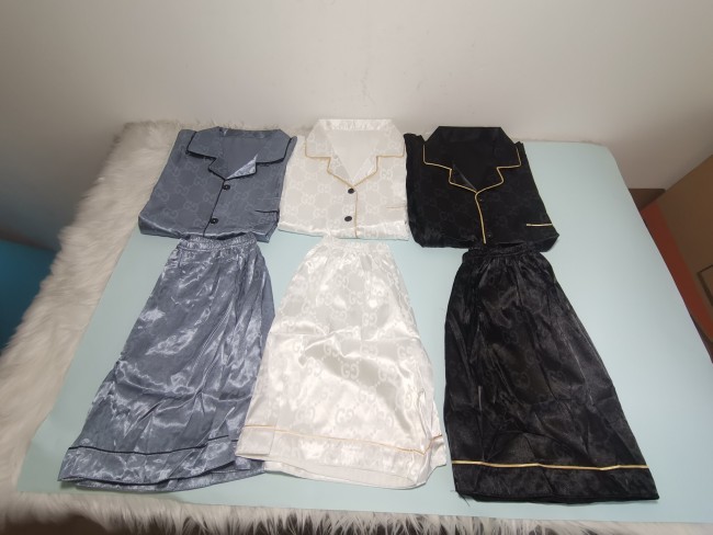 Fashion Women and Men's Silky Set #GUI