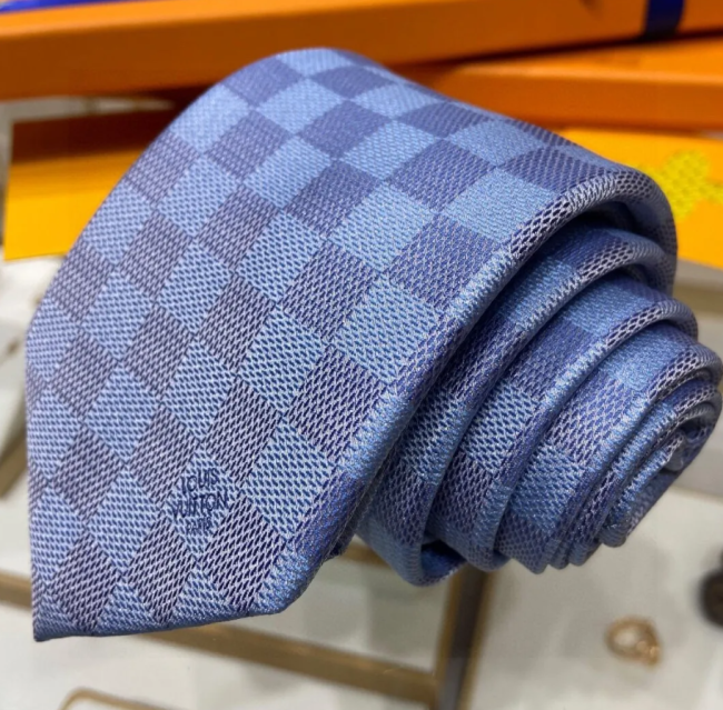 High Quality Men's Silky Tie with Box #LOV #GUI