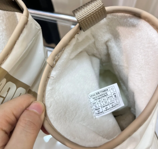 High Quality Boots with Box  #UG