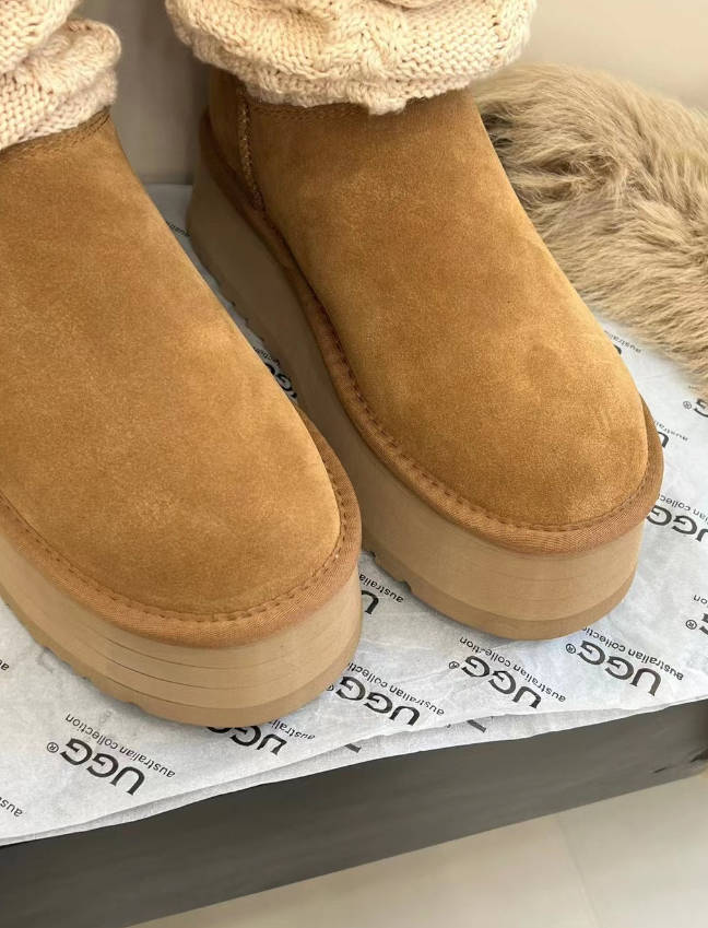 High Quality Boots with Box #UG