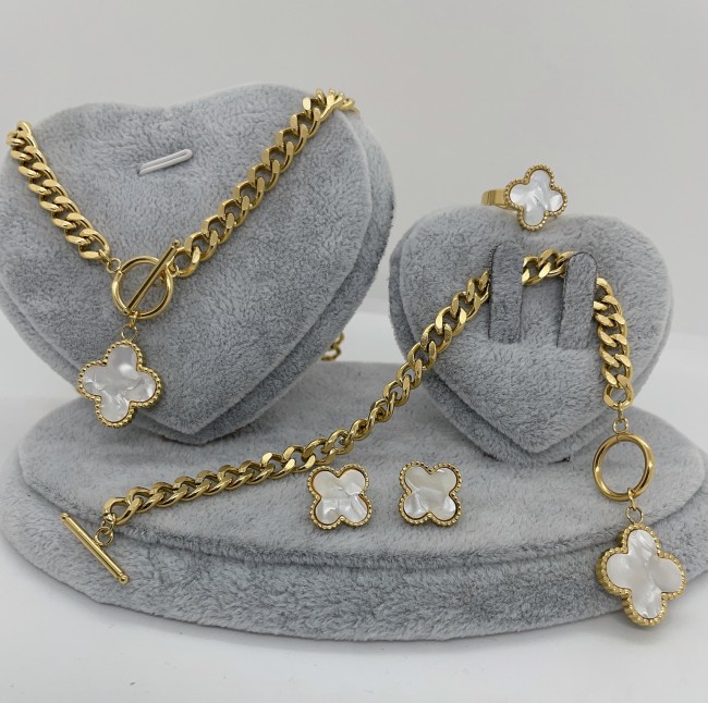 Fashion Jewery 4 pcs Se #CHN #LOV #GUI #VER