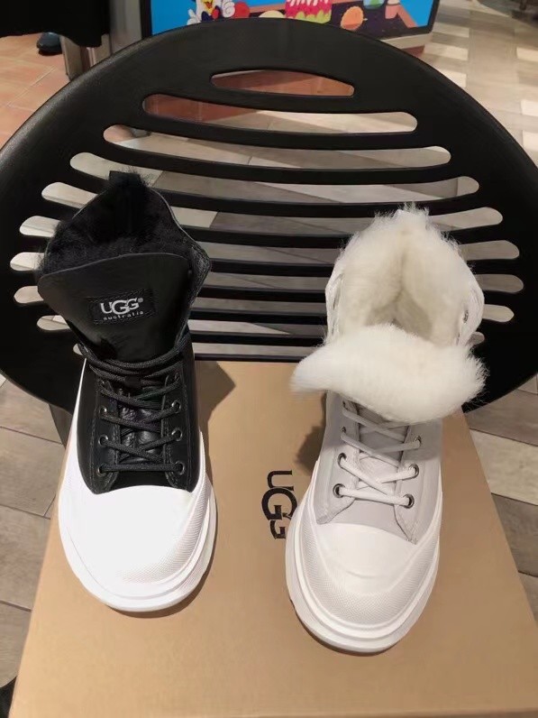 High Quality Boots with Box #UG