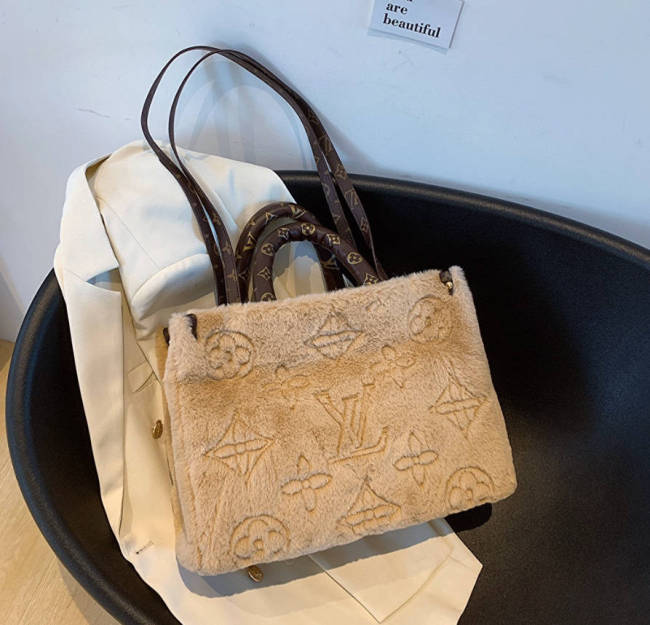 Fashion Furry Tote Bag #LOV